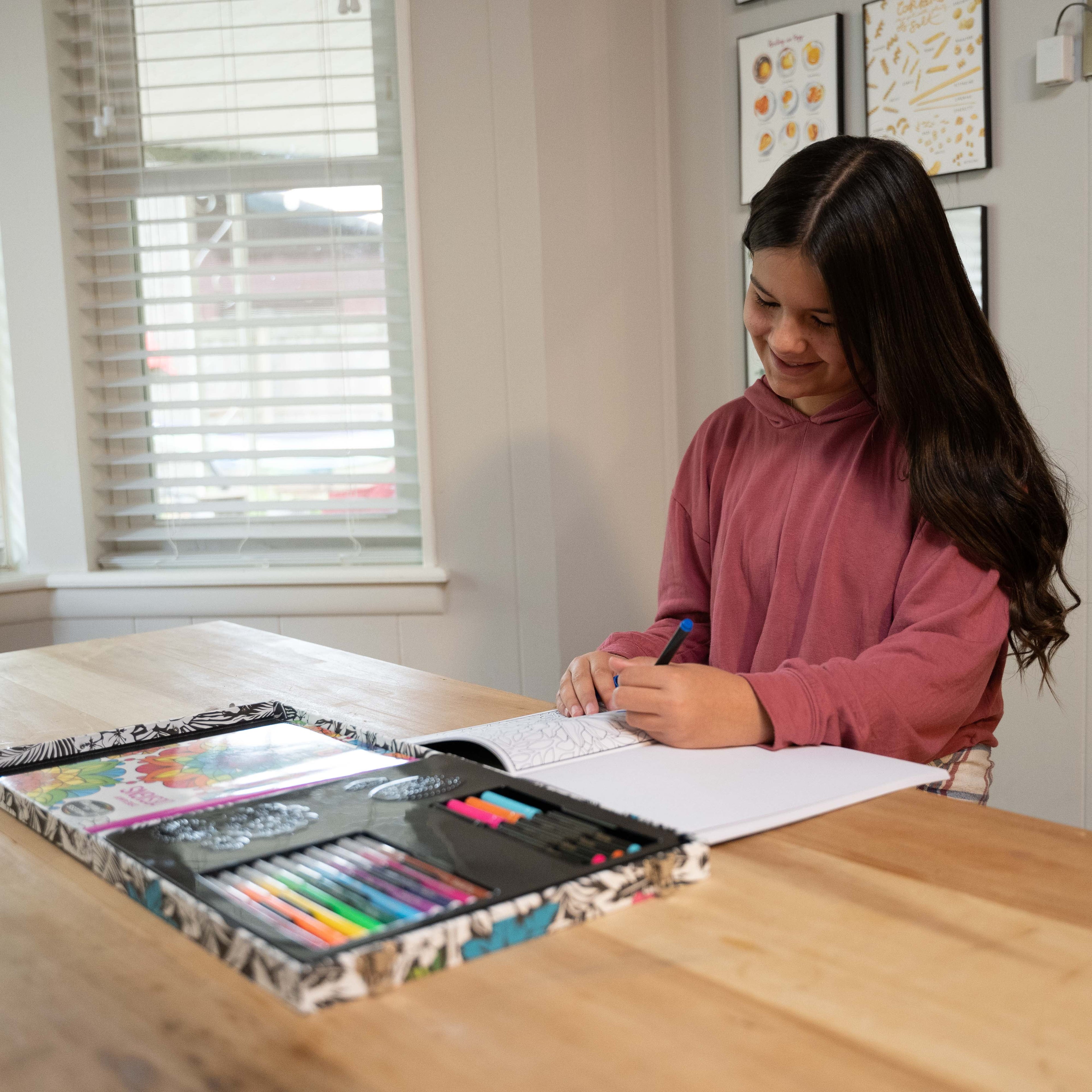 Cra-Z-Art Timeless Creations Multicolor Brush Marker Coloring Set, Beginner to Expert, Child Ages 6 Year and up