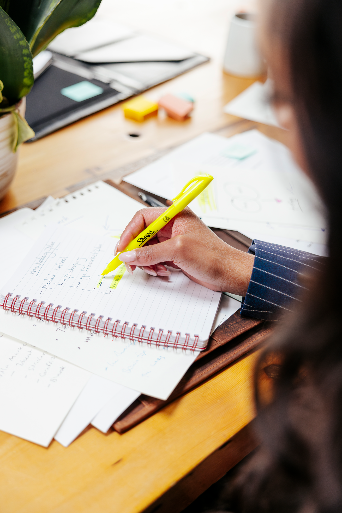 Sharpie Pocket Highlighters, Chisel Tip, Fluorescent Yellow, 4 Count