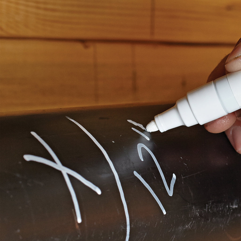 Sharpie Oil-Based Paint Marker, Bold Point, White, 1 Count