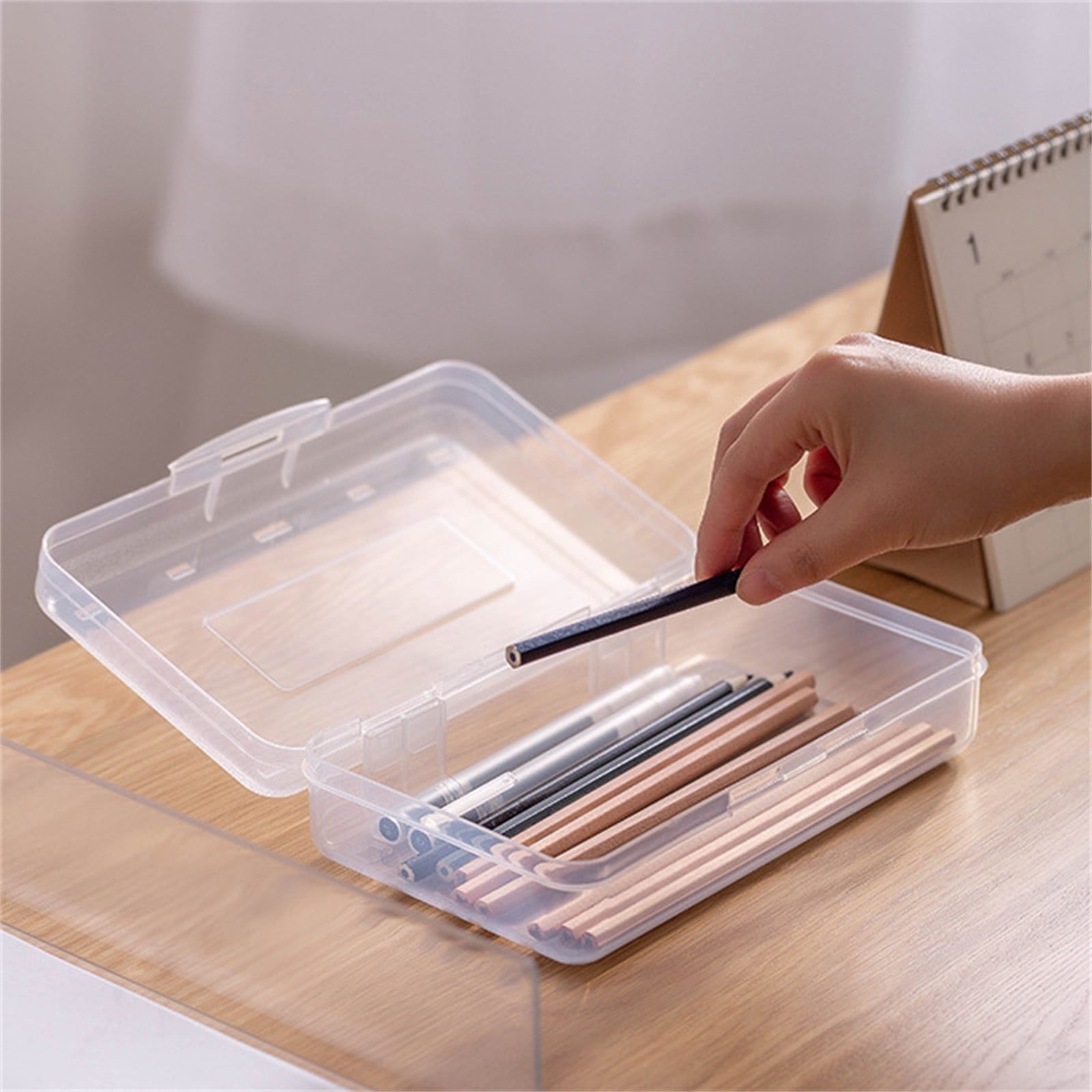 Meitianfacai 1PC Pencil Case, Large Capacity Hard Pencil Box, Clear Crayon Box Marker Pen Organizer, Plastic Storage Container with Snap Lid, Stackable Art Supply Bead Craft Organizer（Clear）