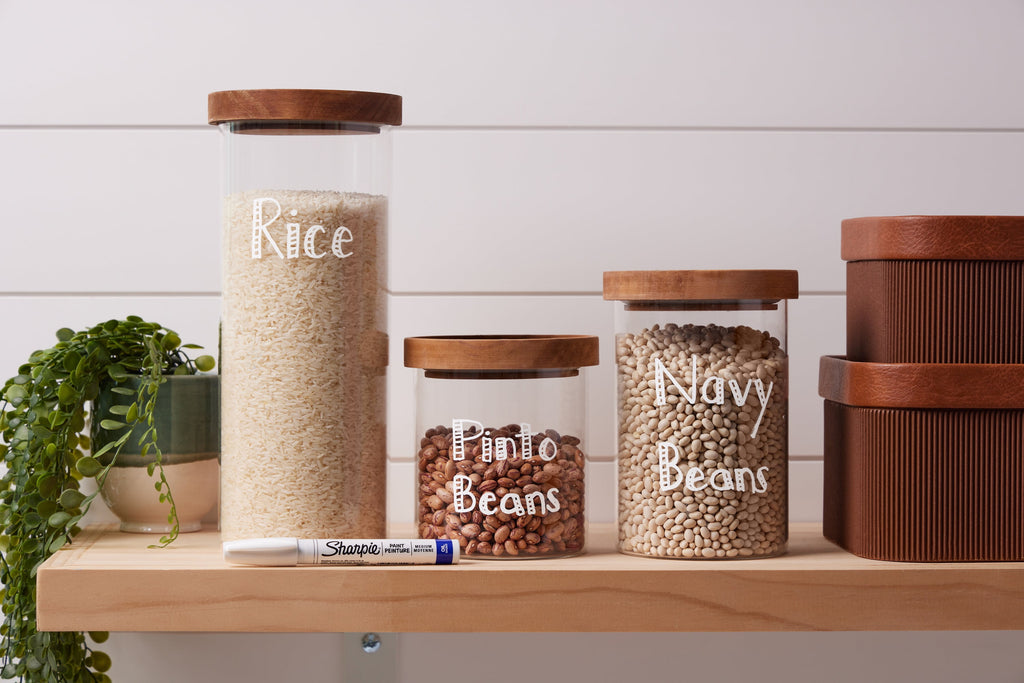 Sharpie Oil-Based Paint Marker, Bold Point, White, 1 Count