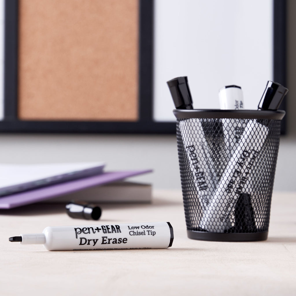 Pen+Gear Dry Erase Markers, Chisel Tip, Black Ink, 4 Count