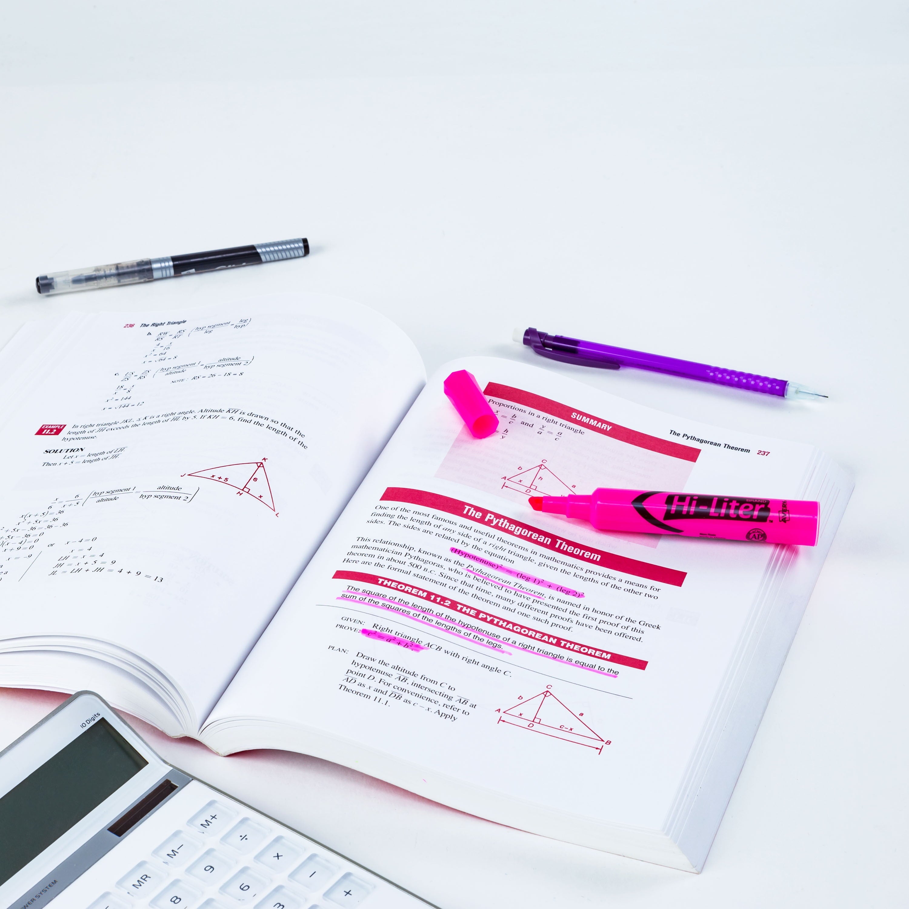 Avery Hi-Liter Desk-Style Highlighter, Fluorescent Pink (24010)