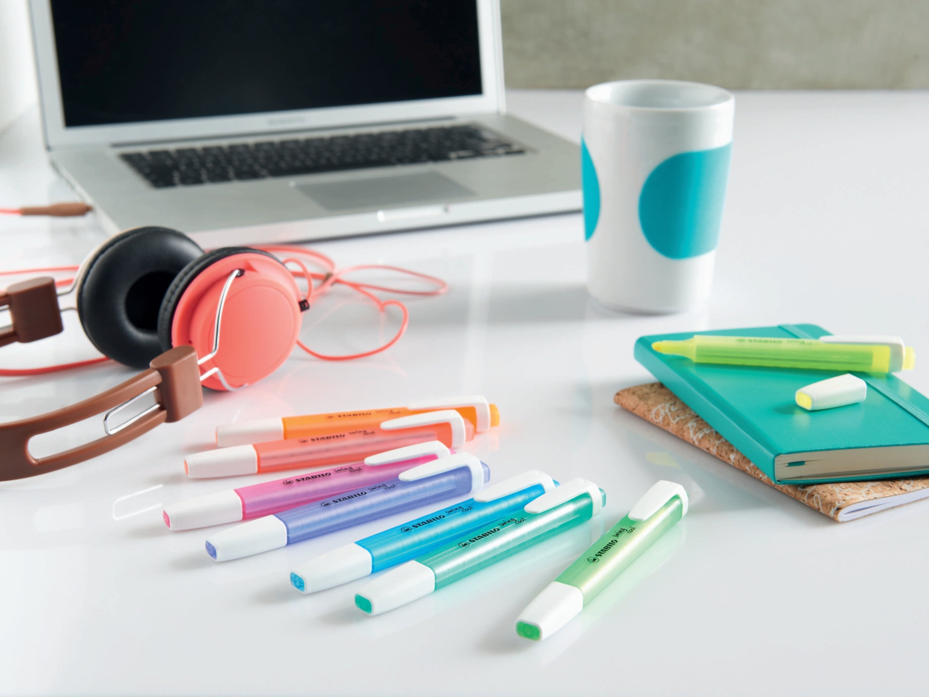 STABILO swing cool Highlighter Wallet Set, 8–Color